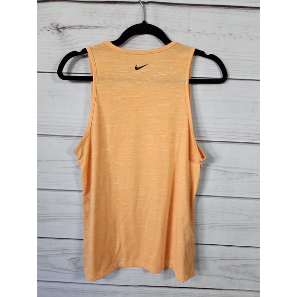 Nike Dri Fit Women's Orange Solid Sleeveless‎ Crew Neck Tank Tops Size Medium - Picture 2 of 6